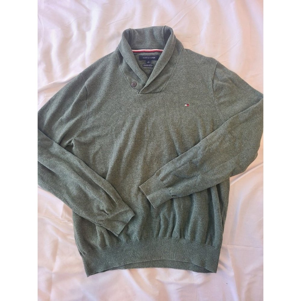 Tommy Hilfiger Green pullover sweater, size Large